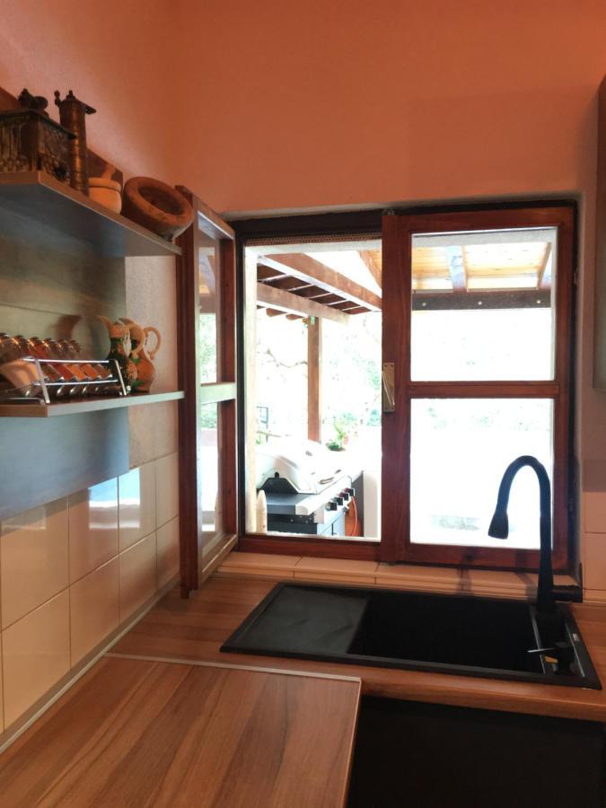 Villa Vlade- From The Heated Pool To The Beach In 1 Minute Jesenice  Exterior foto