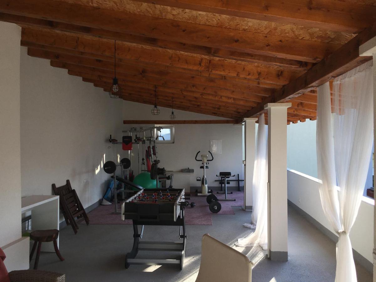 Villa Vlade- From The Heated Pool To The Beach In 1 Minute Jesenice  Exterior foto